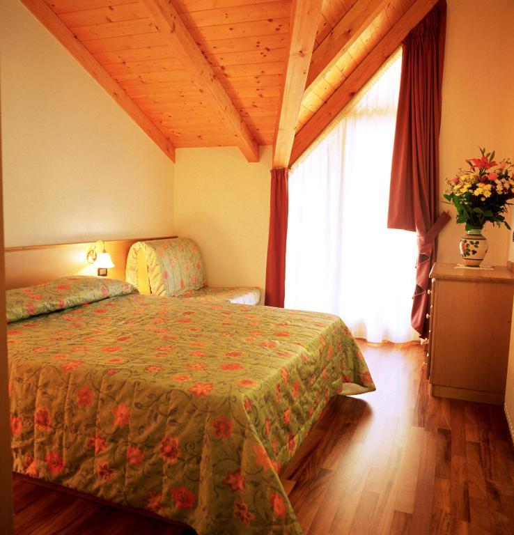 Residence Kristall- Fiemme Holidays Predazzo Zimmer foto