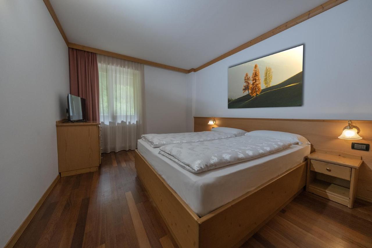 Residence Kristall- Fiemme Holidays Predazzo Exterior foto