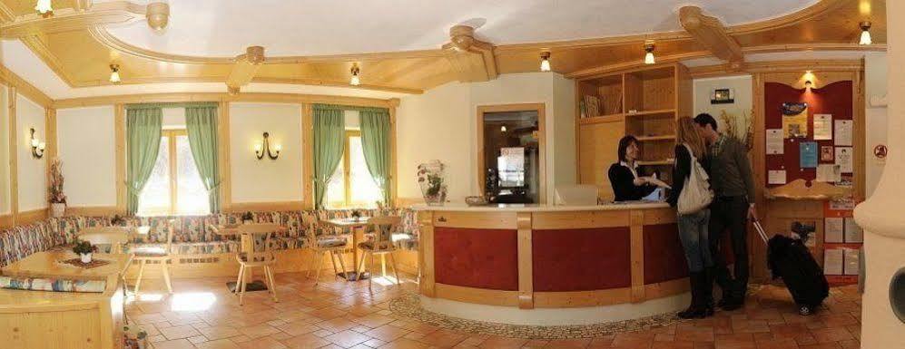 Residence Kristall- Fiemme Holidays Predazzo Exterior foto