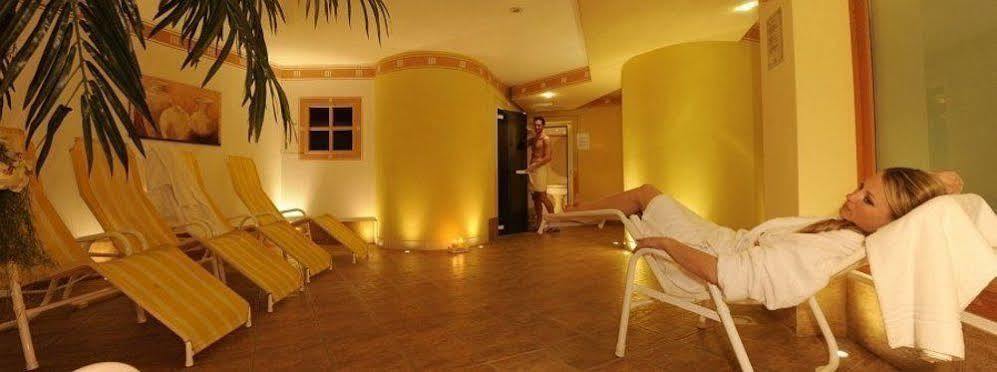 Residence Kristall- Fiemme Holidays Predazzo Exterior foto